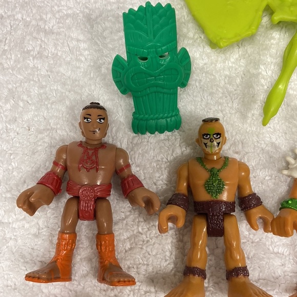 Imaginext action figure Dino Fortress tribal warrior lot - Picture 3 of 6